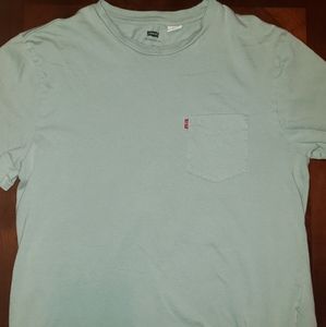 Levi's Pocket Tee